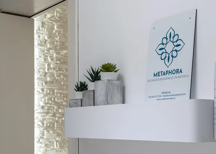 Metaphora - & Experiences In * Modica