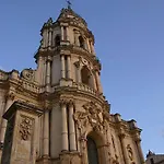 Metaphora - & Experiences In * Modica